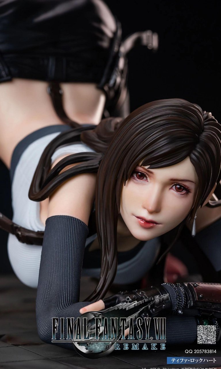 figurine sexy de Tifa #2